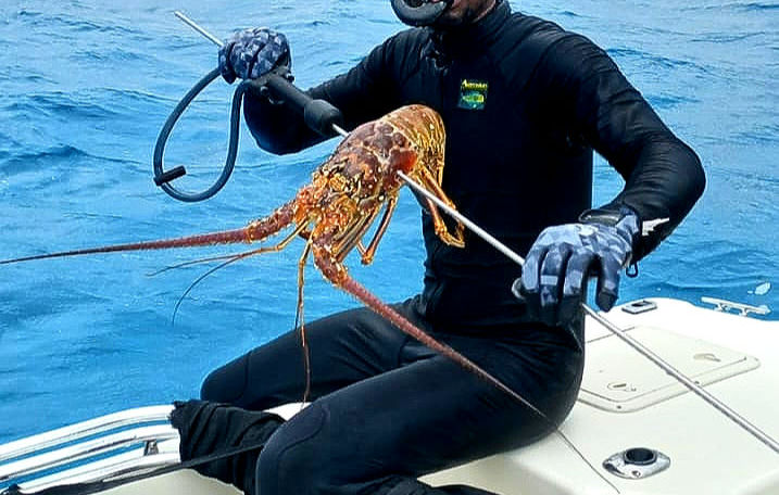 Spear Fishing Charter - Great Guana Cay Adventures - Black Point, Exuma, The Bahamas