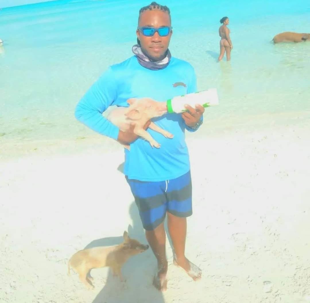 Exuma Cays Private Half Day All- Inclusive Experience - From Black Point/ Staniel Cay and Nearby Cays